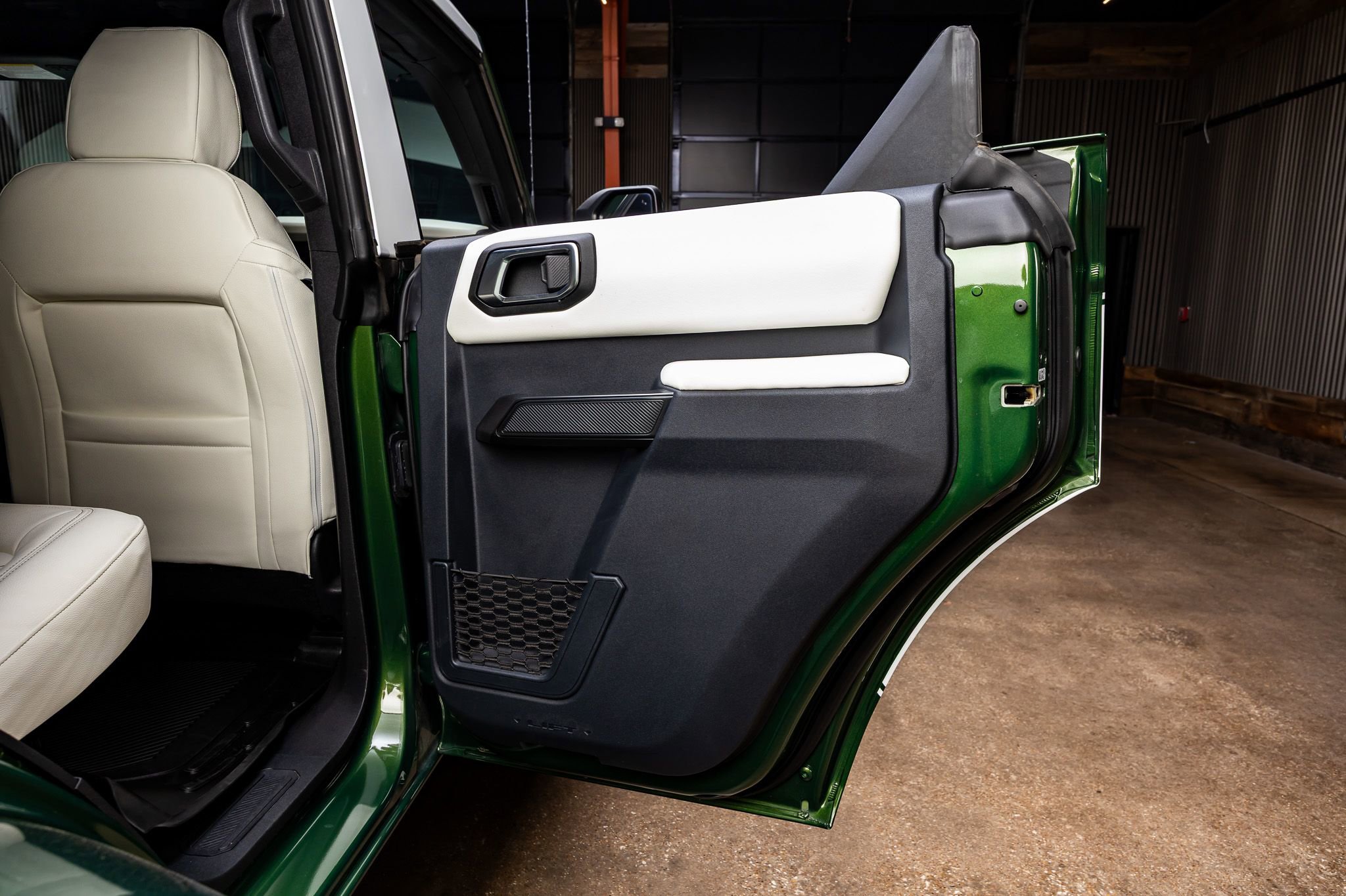 Used 2024 Ford Bronco Wildtrak image 39