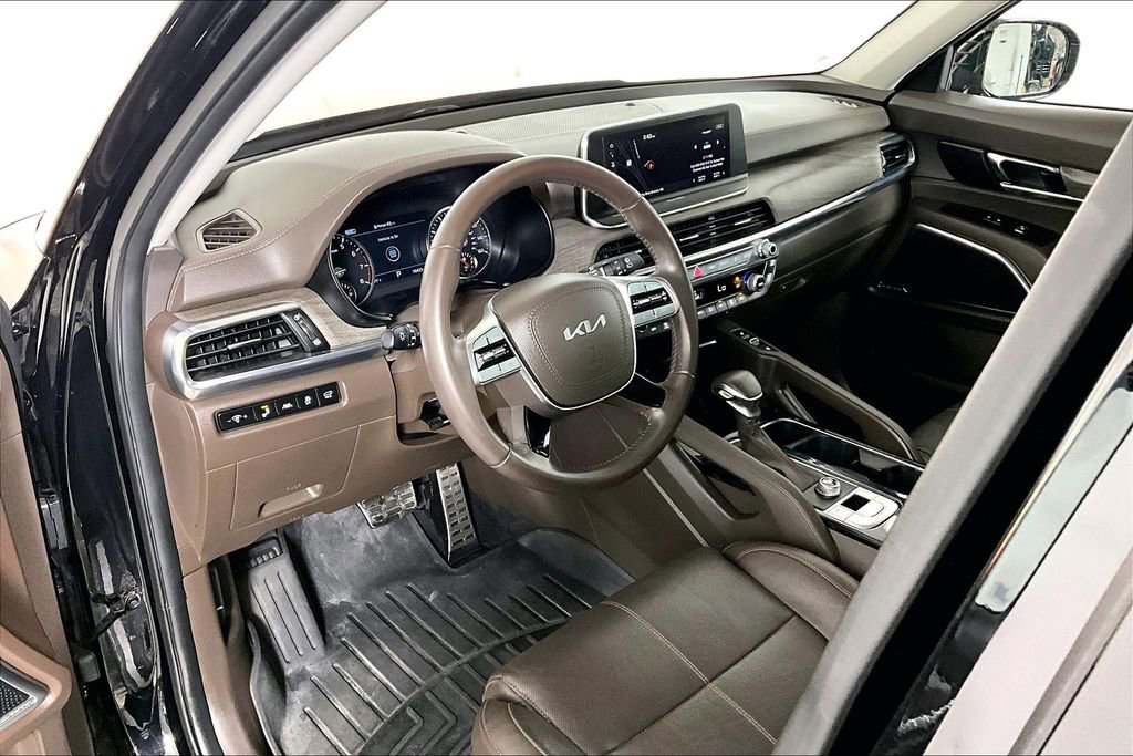 Used 2022 Kia Telluride SX image 13