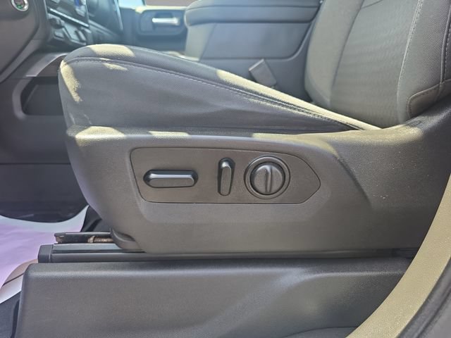 Used 2019 Chevrolet Silverado 1500 LT Trail Boss AWD/4WD image 19