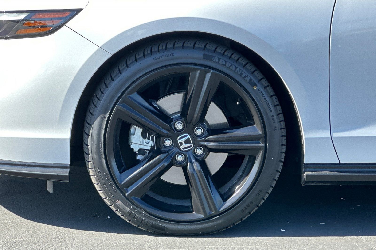 Used 2023 Honda Accord Sport image 24