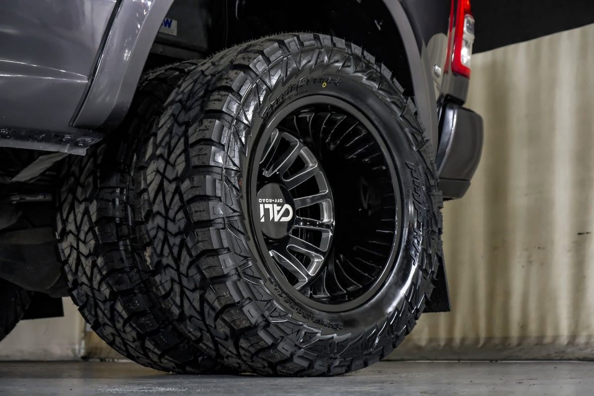 Used 2024 RAM 3500 Tradesman w/ Chrome Appearance Group image 55