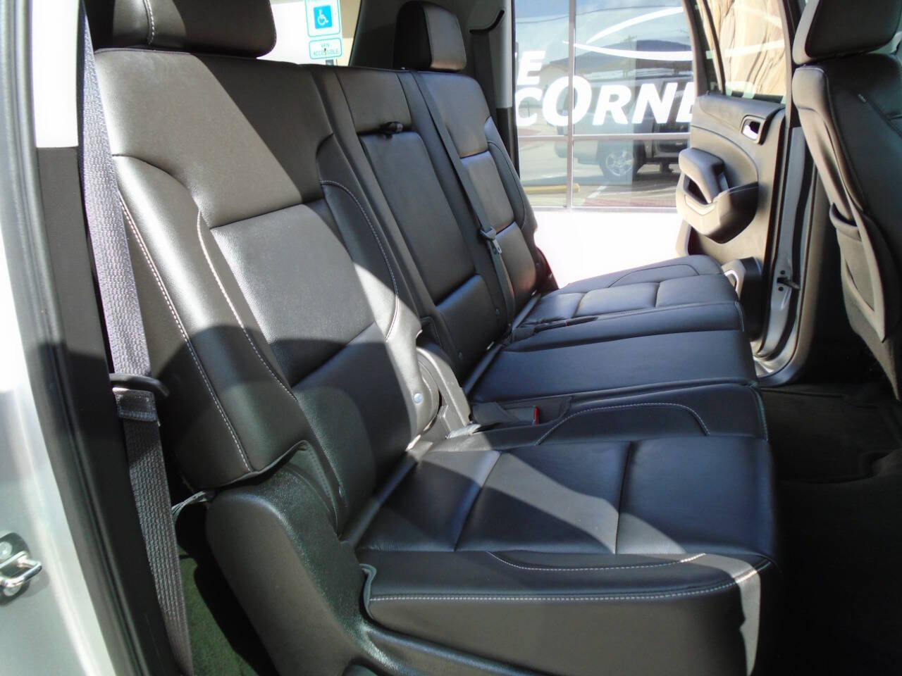 Used 2015 Chevrolet Suburban LT w/ Texas Edition RWD image 13