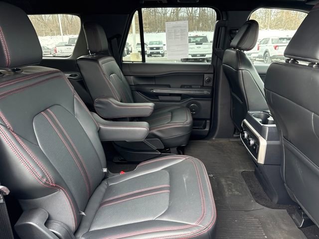 Used 2022 Ford Expedition Max Limited image 13