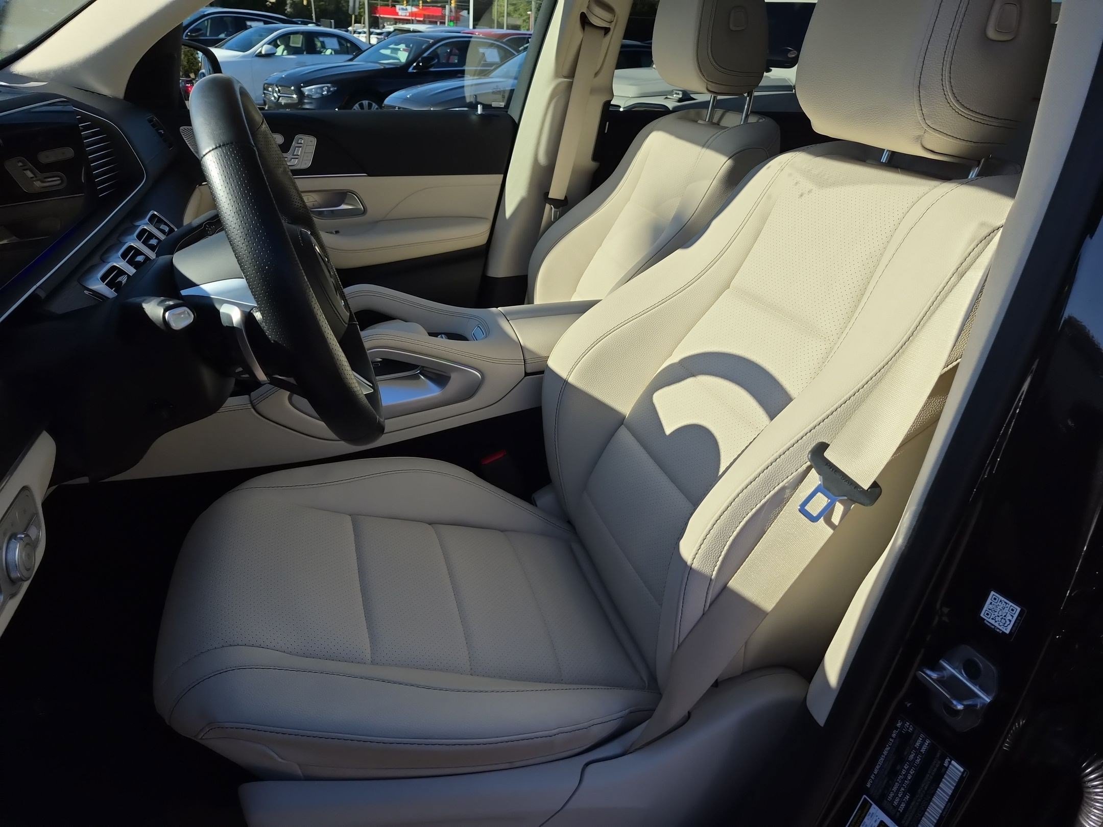 Certified 2025 Mercedes-Benz GLS 450 4MATIC image 15