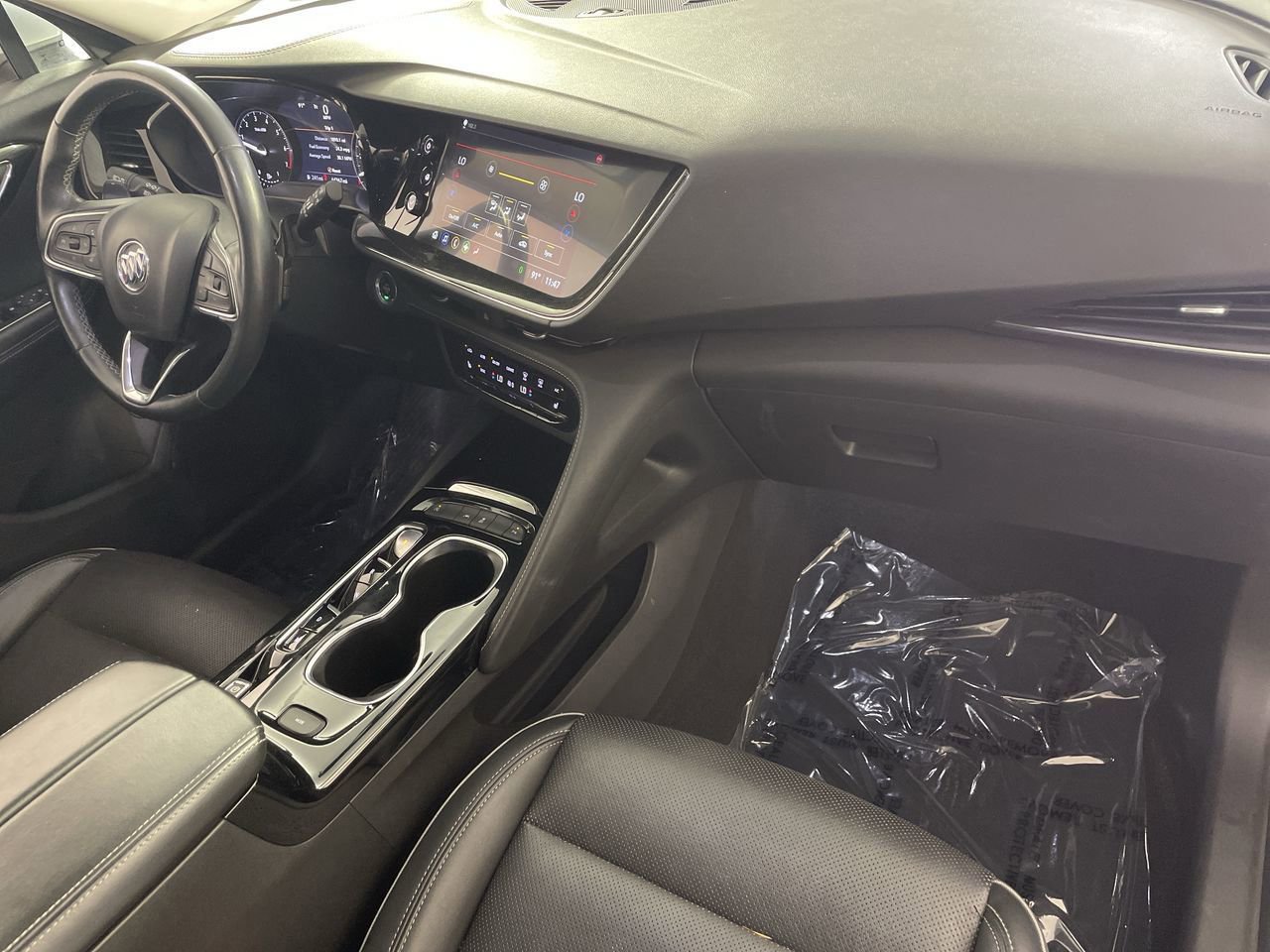 Used 2023 Buick Envision Essence image 25
