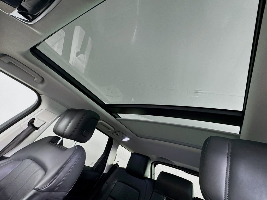 Used 2018 Land Rover Range Rover Sport HSE image 23