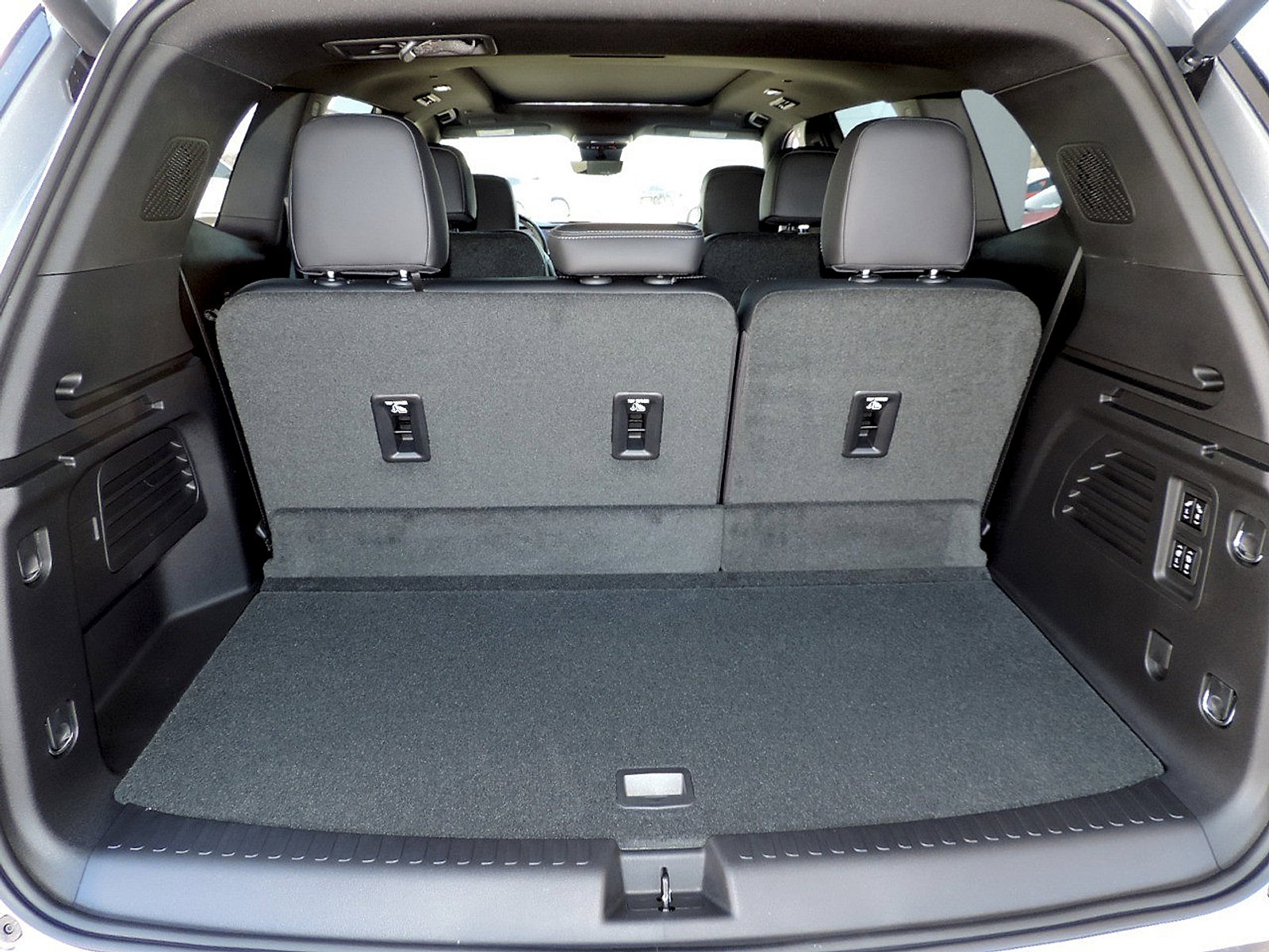 New 2026 Buick Enclave Avenir w/ Super Cruise Package image 15