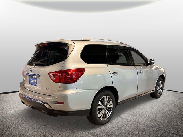 Used 2020 Nissan Pathfinder SV FWD image 4