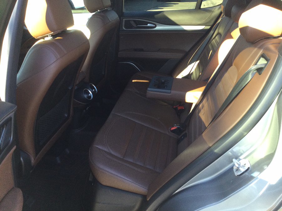 Used 2019 Alfa Romeo Stelvio Ti Sport w/ Quick Order Package 22S Sport image 21