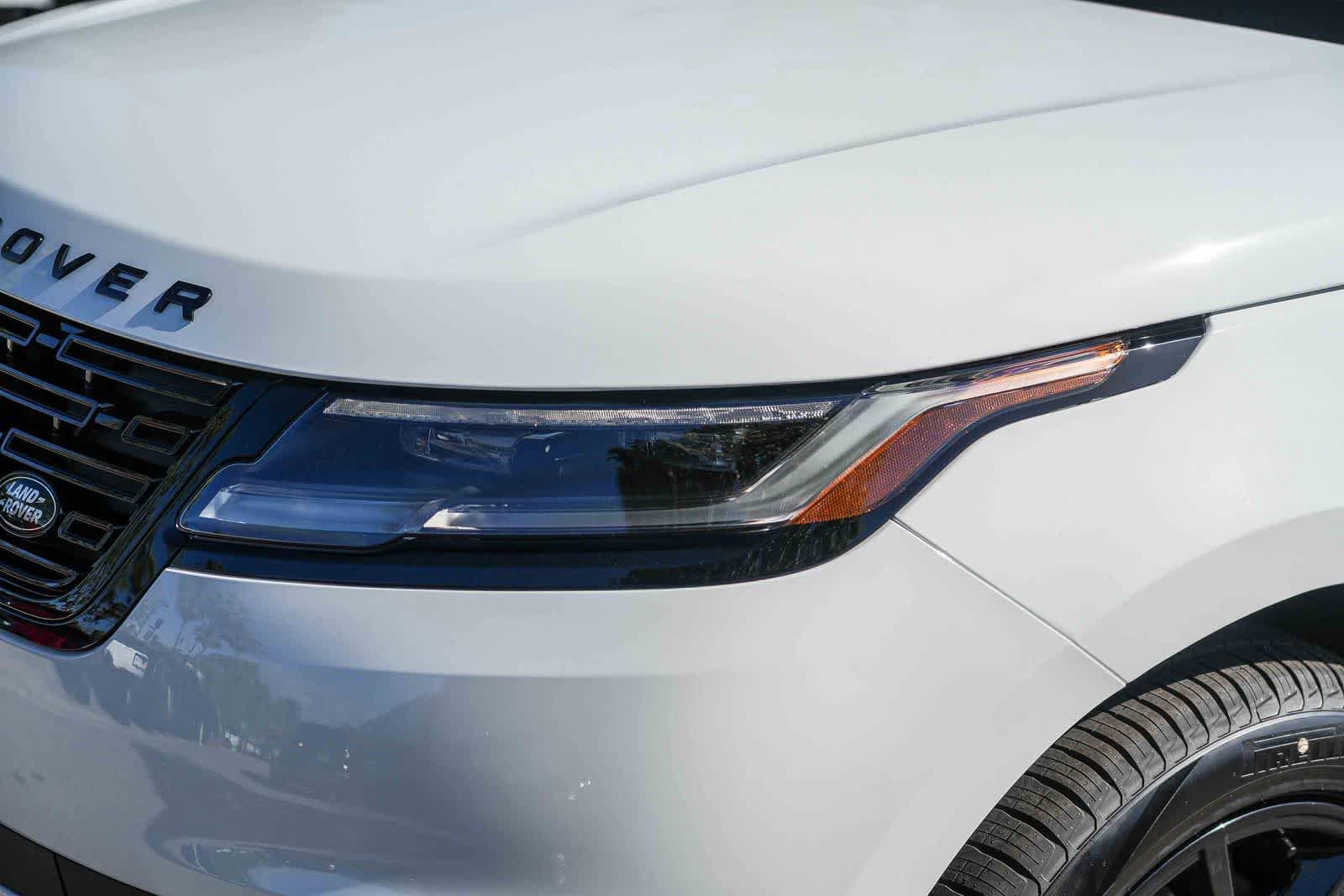 New 2026 Land Rover Range Rover Velar S AWD/4WD image 7