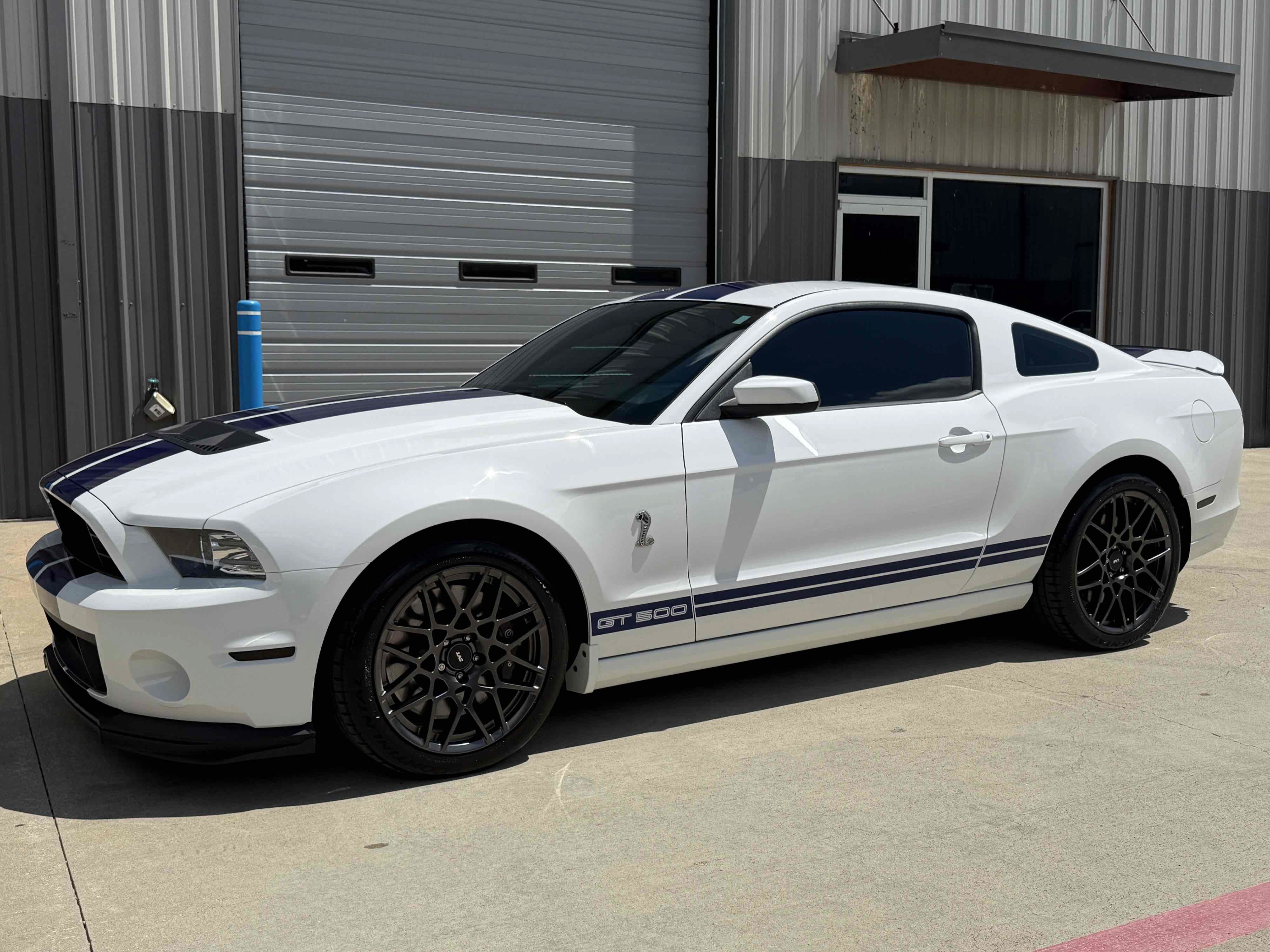 Used 2014 Ford Mustang Shelby GT500 w/ Equipment Group 821A RWD image 6