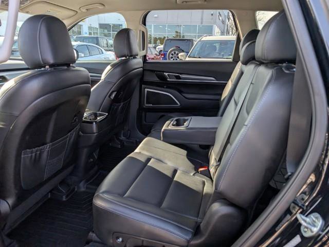 Used 2020 Kia Telluride LX image 26
