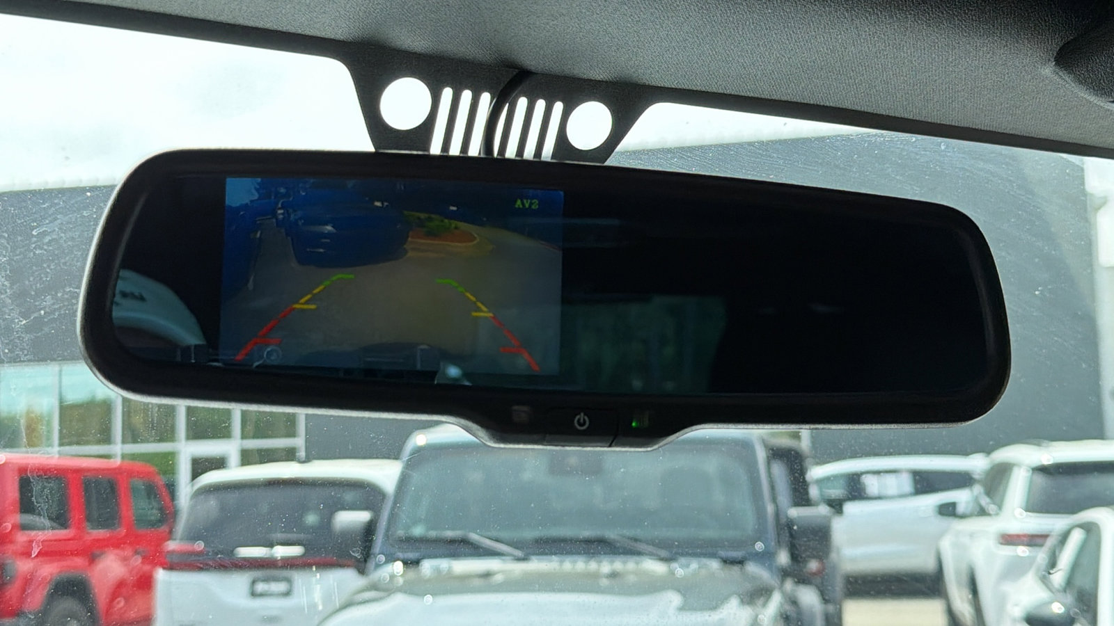 Used 2012 Jeep Wrangler Unlimited Sahara w/ Dual Top Group image 31