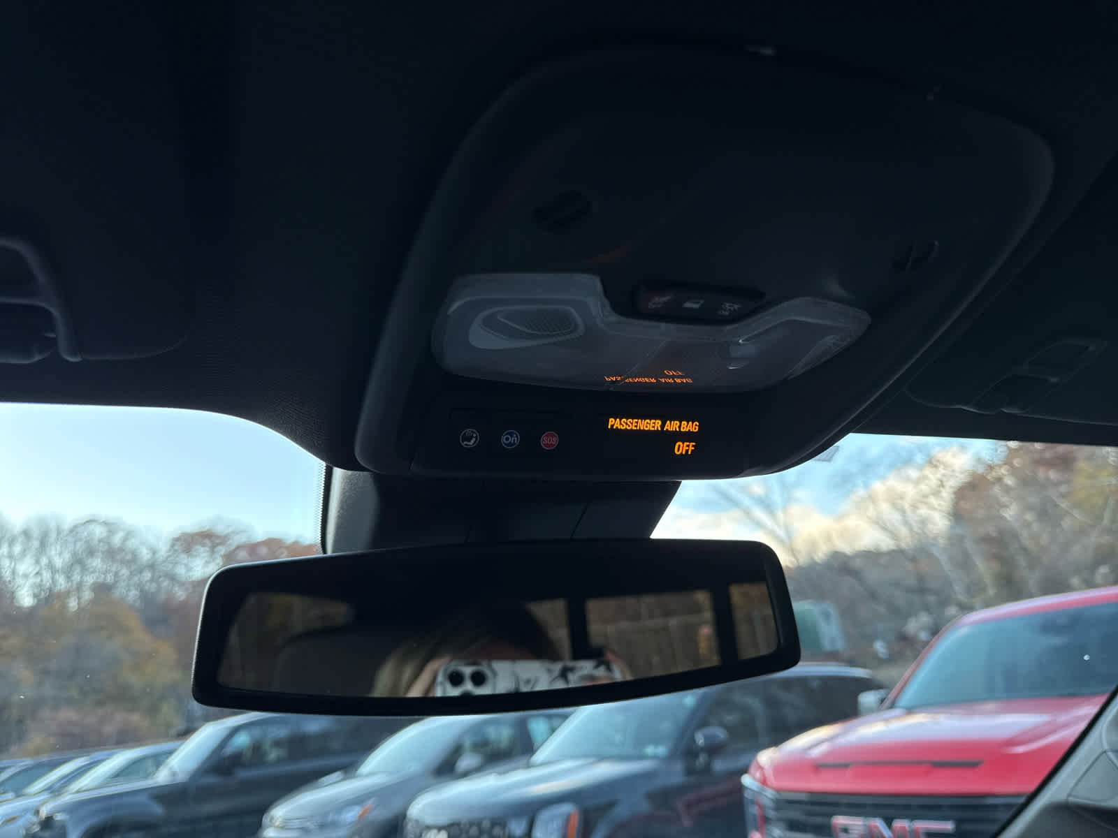 Used 2025 GMC Canyon Elevation w/ Convenience Package image 19