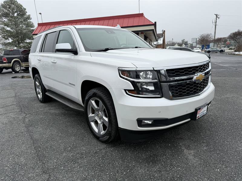 Used 2018 Chevrolet Tahoe LT w/ Luxury Package AWD/4WD image 3