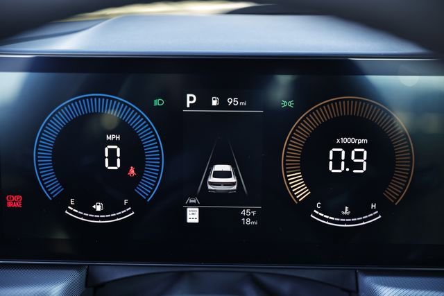 New 2026 Hyundai Sonata SEL FWD image 10