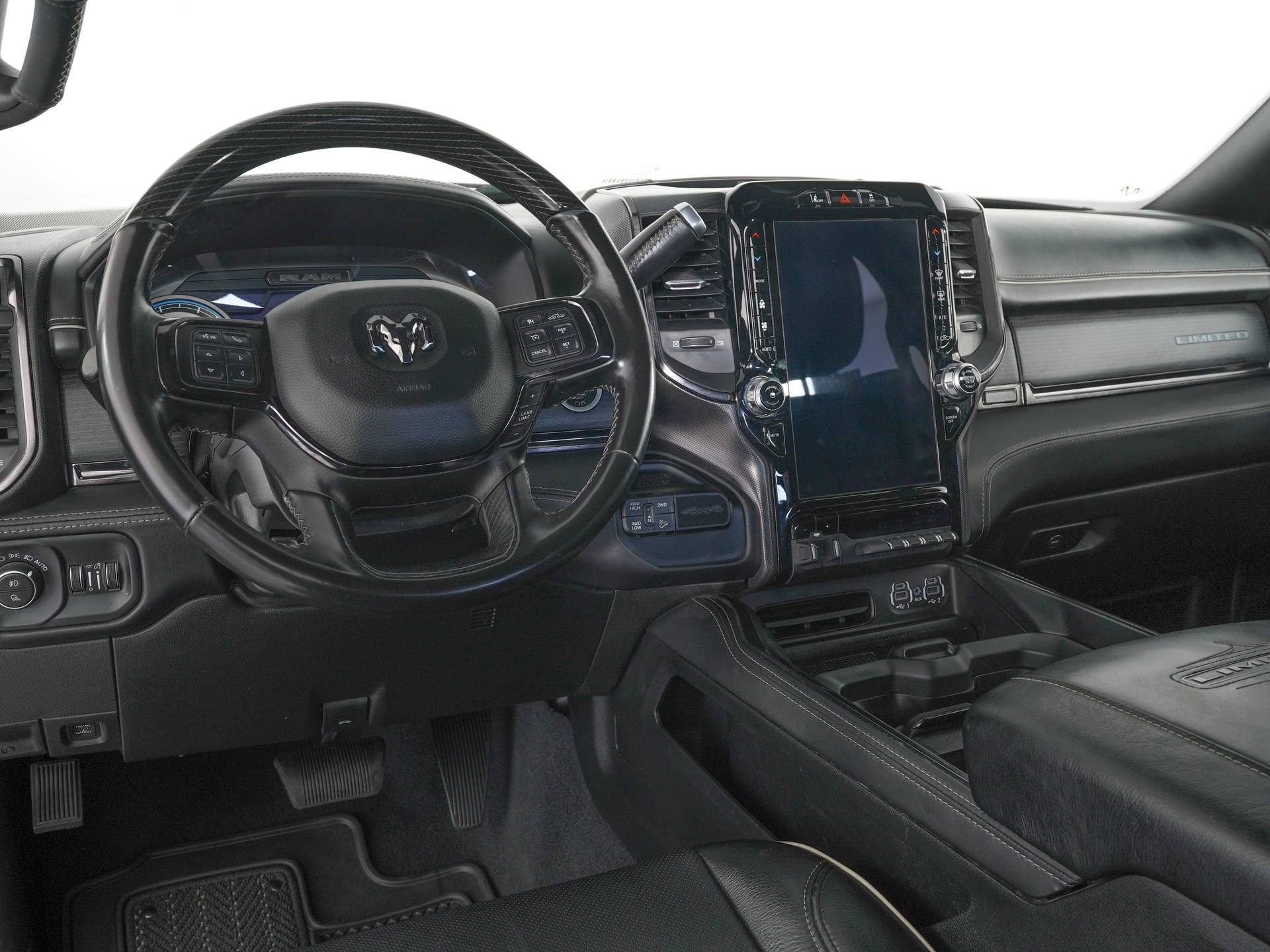 Used 2022 RAM 2500 Limited AWD/4WD image 15