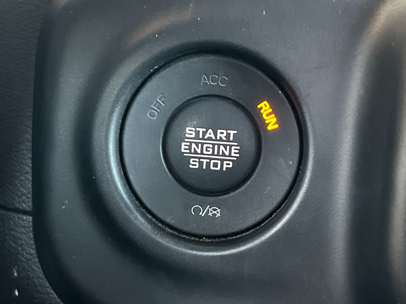Used 2022 Jeep Gladiator Sport AWD/4WD image 21