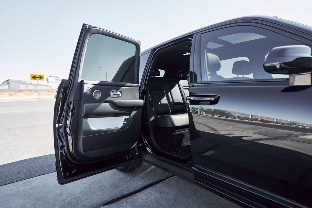 Used 2019 Rolls-Royce Cullinan AWD/4WD image 27