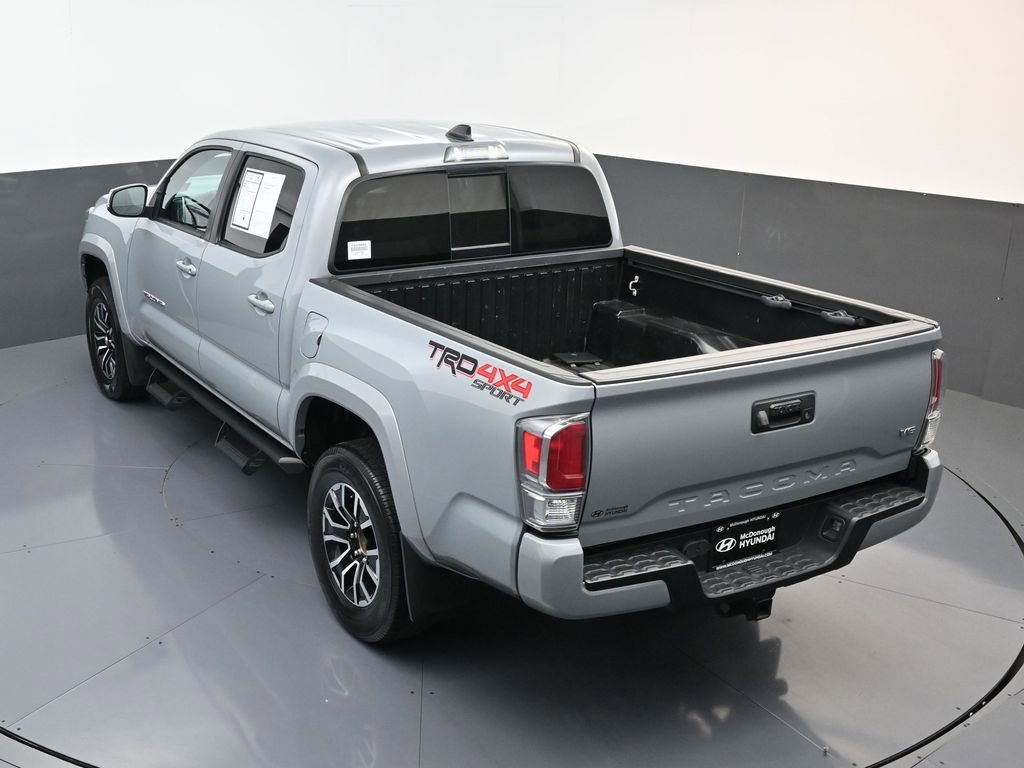 Used 2021 Toyota Tacoma TRD Sport AWD/4WD image 17