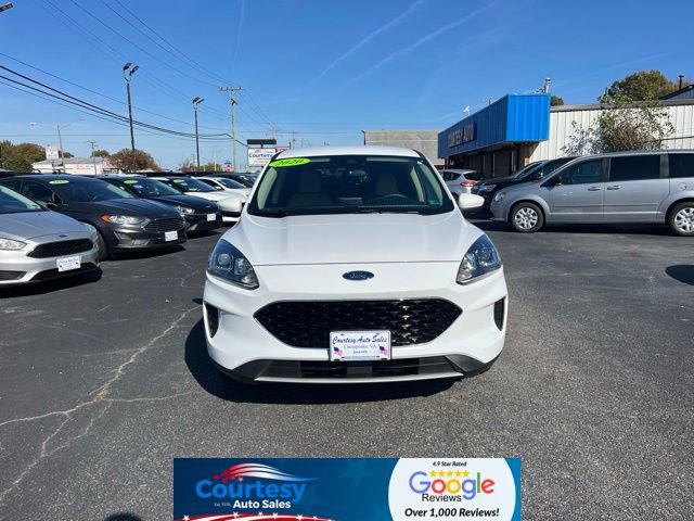 Used 2020 Ford Escape SE image 4