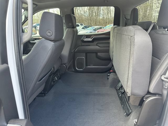 Used 2023 Chevrolet Silverado 1500 LT AWD/4WD image 17