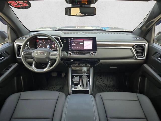 Used 2025 GMC Canyon Elevation w/ Convenience Package image 17