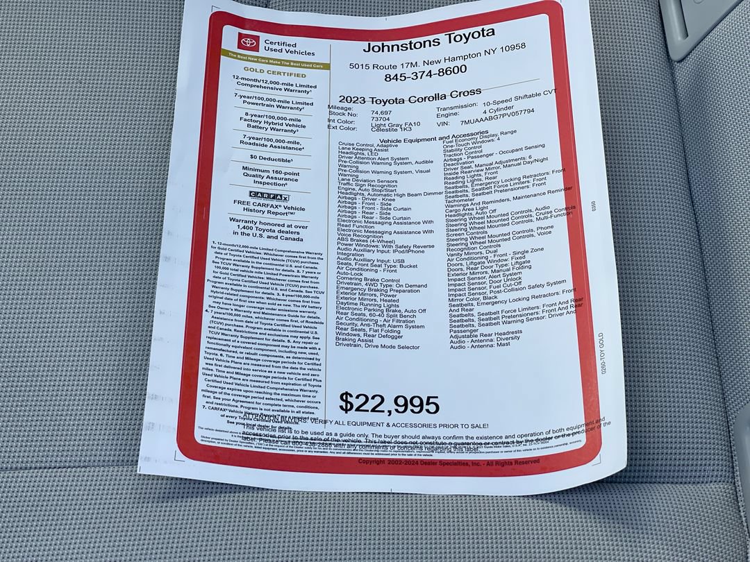 Certified 2023 Toyota Corolla Cross L AWD/4WD image 3