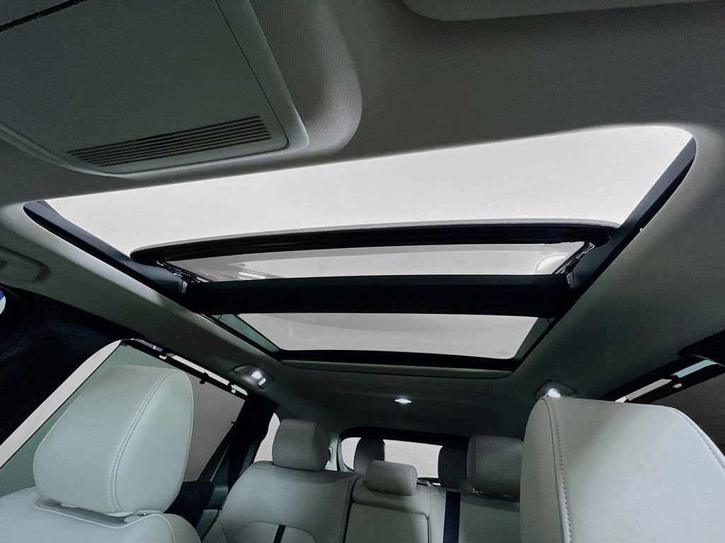 Certified 2025 MAZDA CX-90 Plug-In Hybrid w/Premium Sport image 45