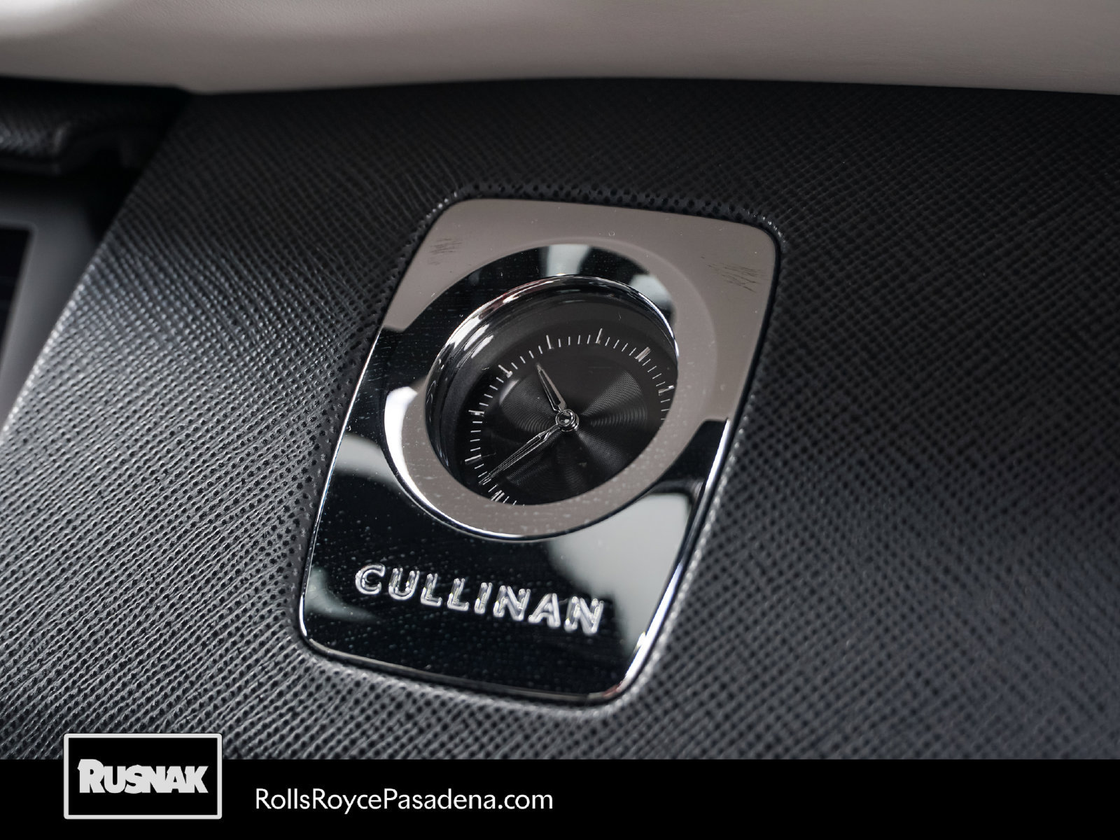 Certified 2019 Rolls-Royce Cullinan AWD/4WD image 15