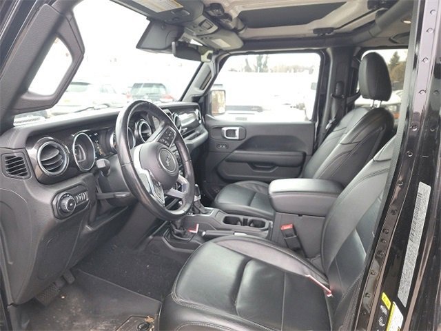 Used 2020 Jeep Wrangler Unlimited Sahara image 9
