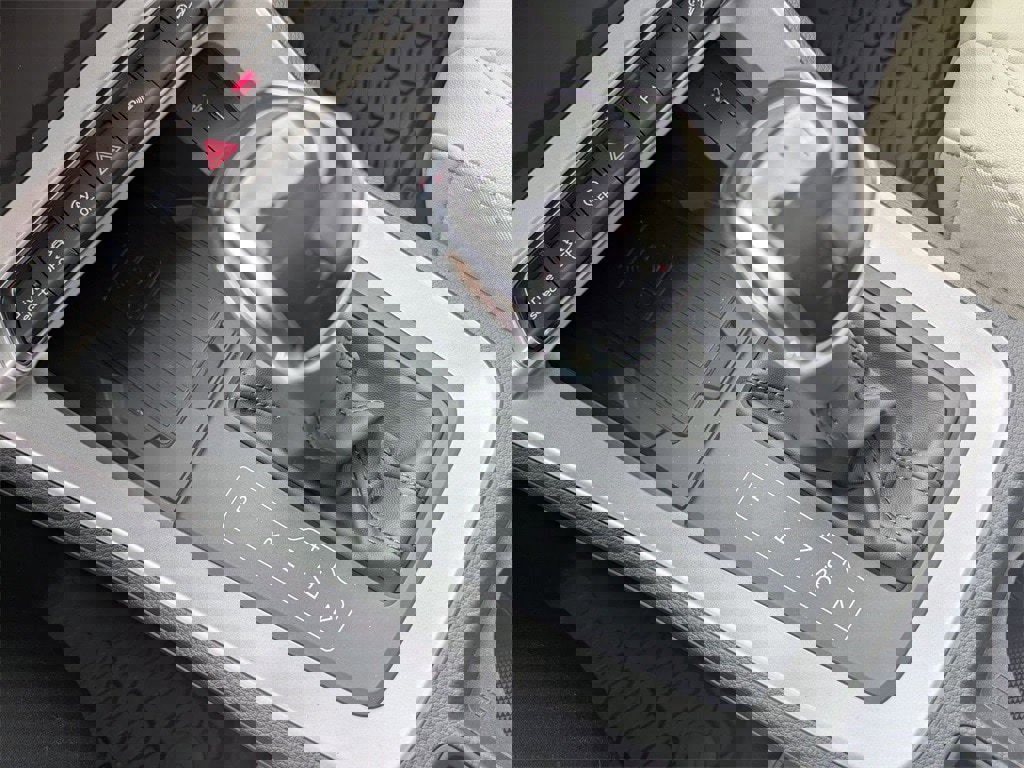 New 2025 Audi Q3 2.0T Premium image 28