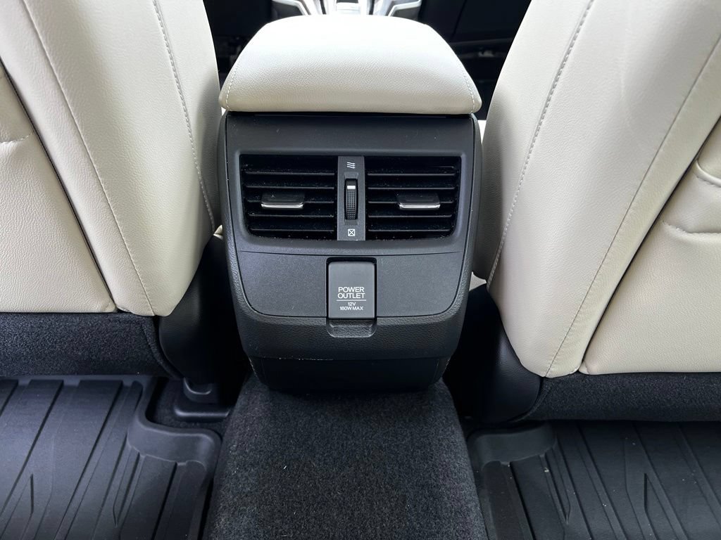 Used 2021 Honda Clarity Touring image 26