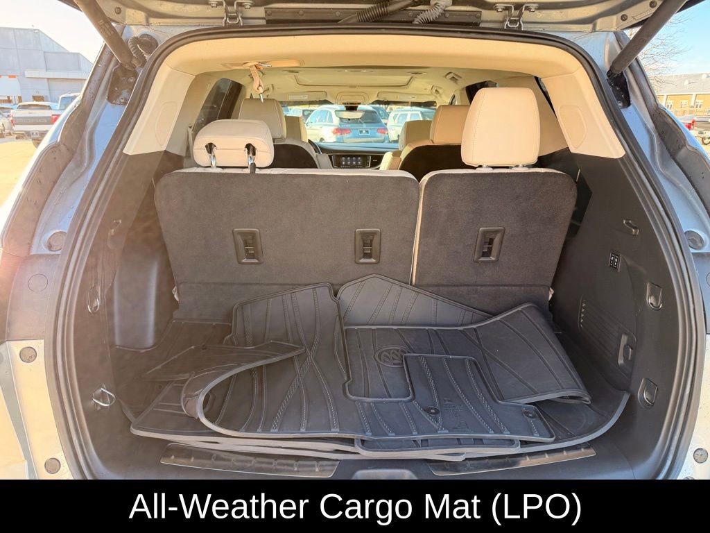 Used 2023 Buick Enclave Avenir FWD image 26