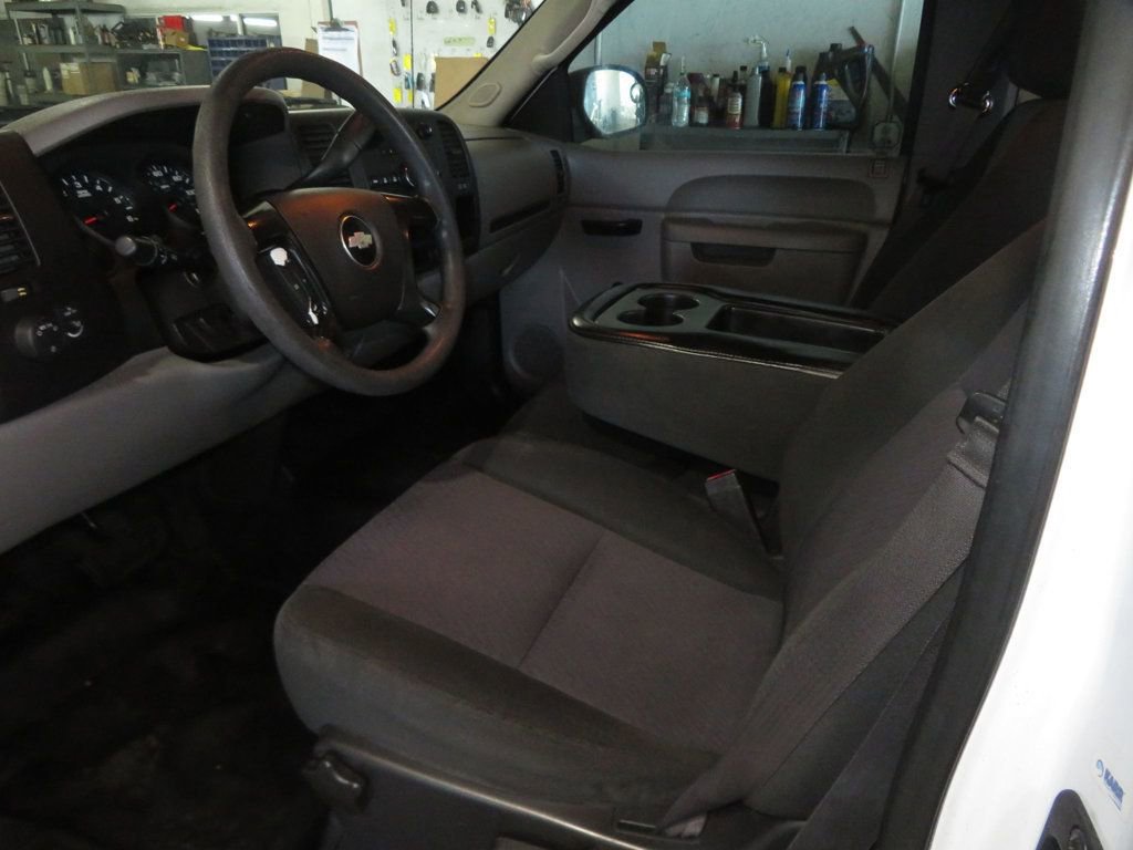 Used 2013 Chevrolet Silverado 1500 W/T image 18