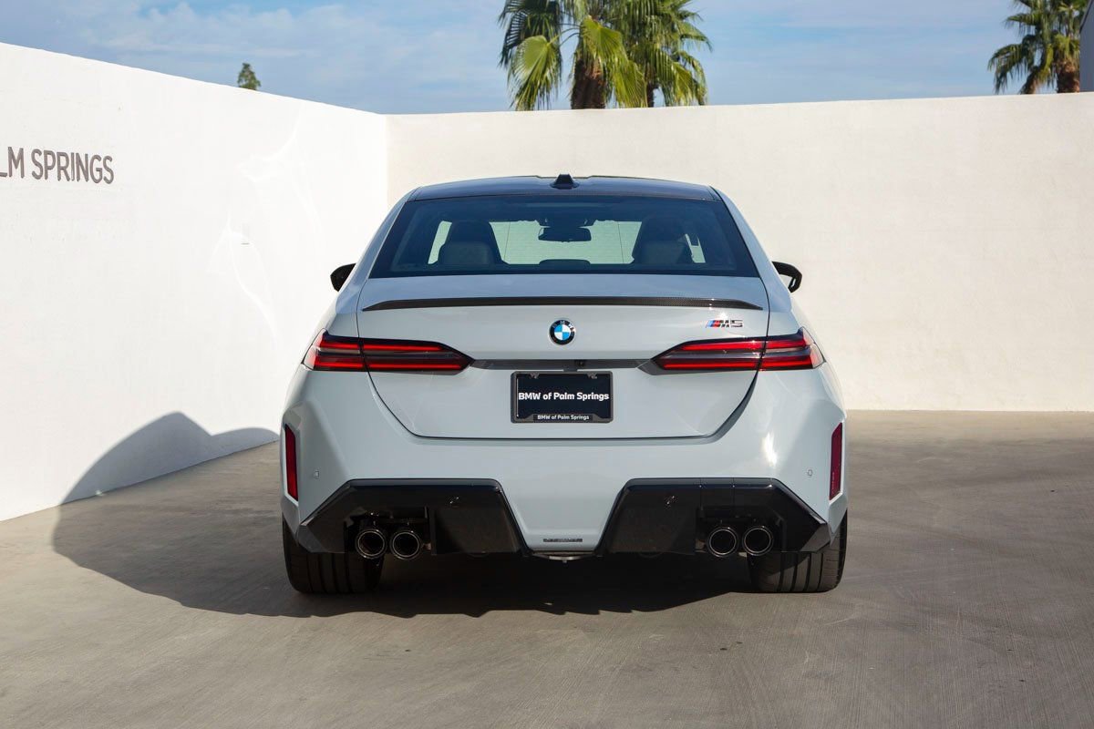 New 2026 BMW M5 w/ Carbon Package image 7