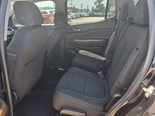Used 2018 GMC Acadia SLE w/ LPO, Floor Liner Package AWD/4WD image 11
