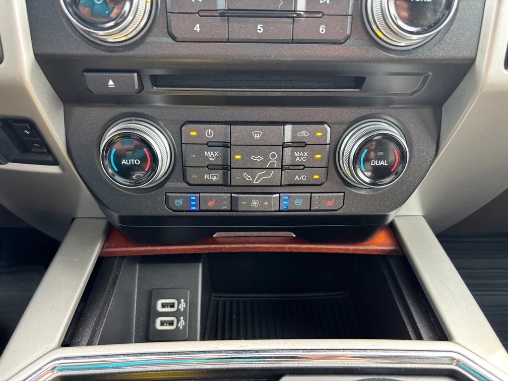 Used 2017 Ford F250 King Ranch w/ King Ranch Ultimate Package AWD/4WD image 25