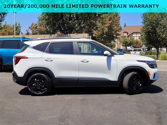 New 2026 Kia Seltos EX w/ EX Sunroof Package image 3