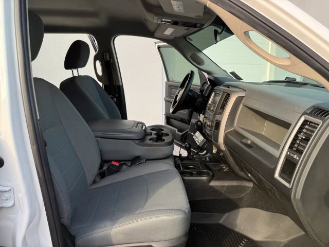 Used 2018 RAM 2500 Tradesman w/ Chrome Appearance Group image 24