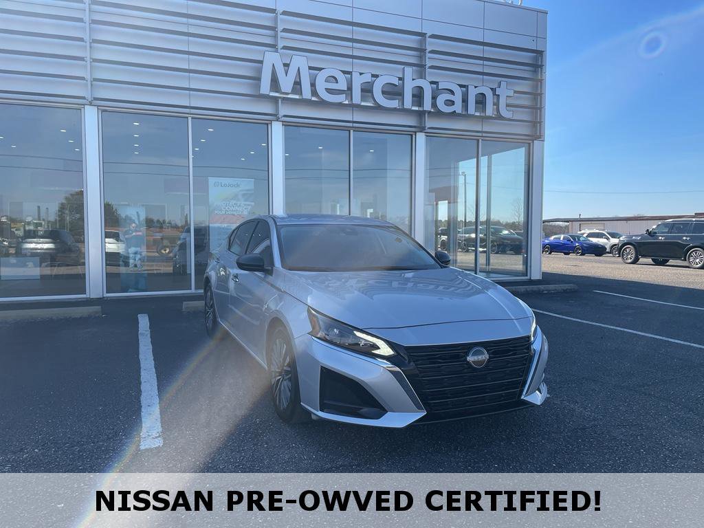 Used 2024 Nissan Altima 2.5 SV image 1