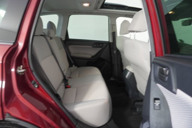 Used 2018 Subaru Forester 2.5i Premium AWD/4WD image 36