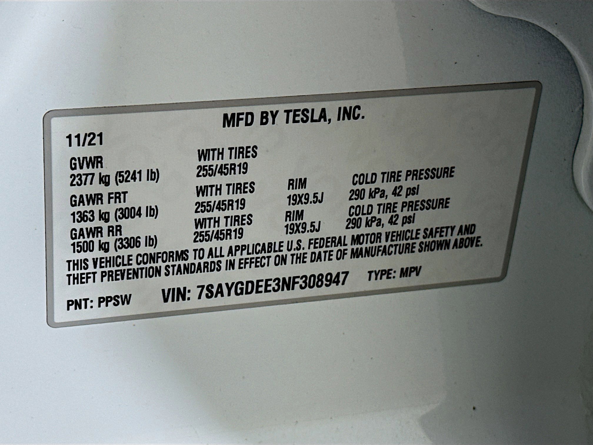 Used 2022 Tesla Model Y Long Range image 12