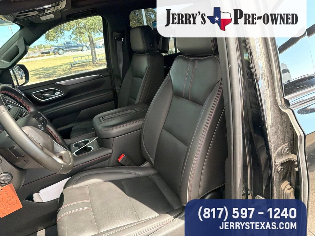 Used 2024 Chevrolet Suburban RST w/ Sport Performance Package AWD/4WD image 10