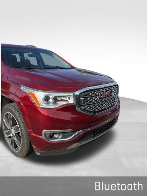 Used 2018 GMC Acadia Denali w/ Technology Package FWD image 3