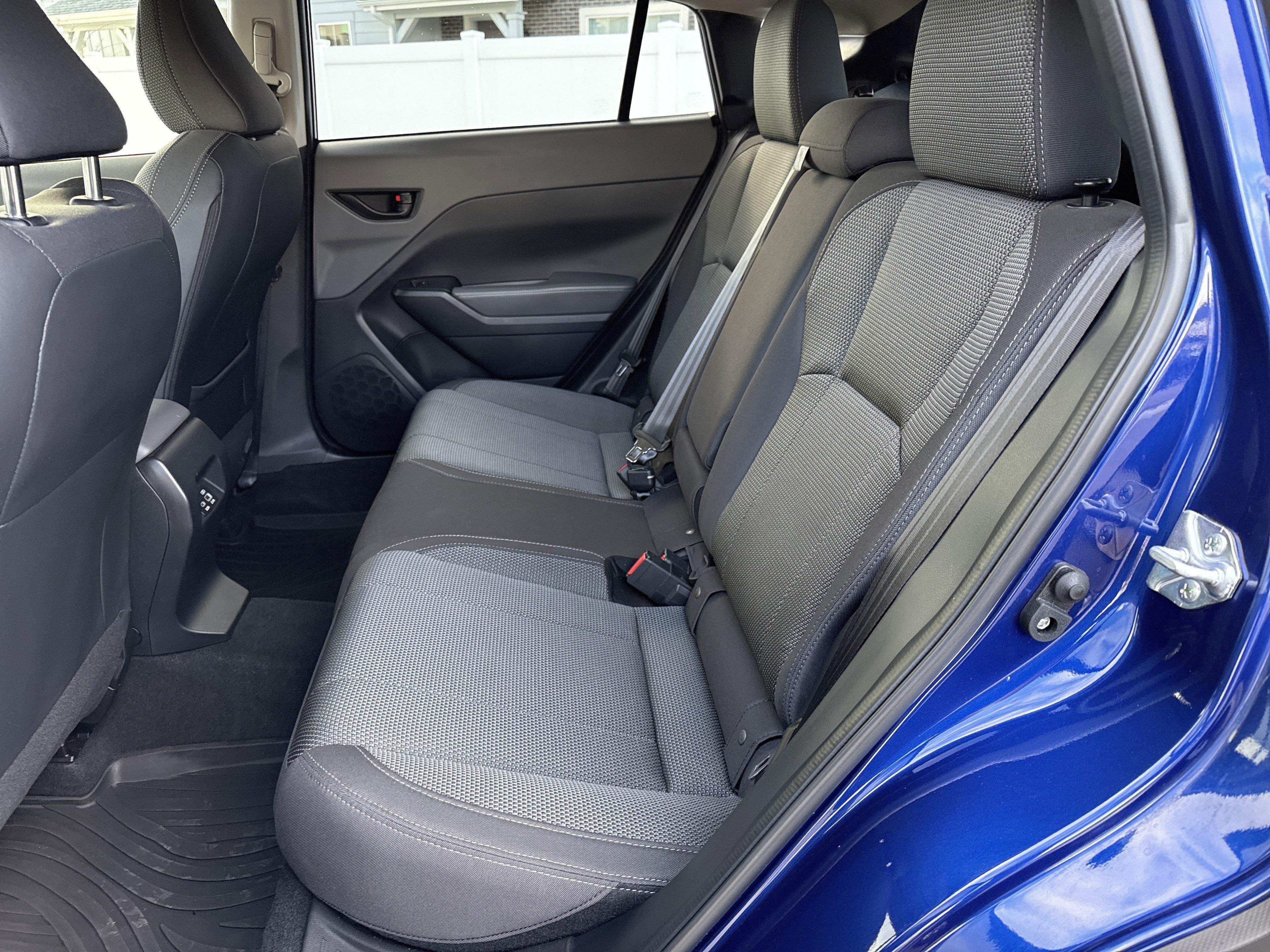 Used 2024 Subaru Crosstrek 2.0i Premium w/ Crosstrek Mirror Package image 18