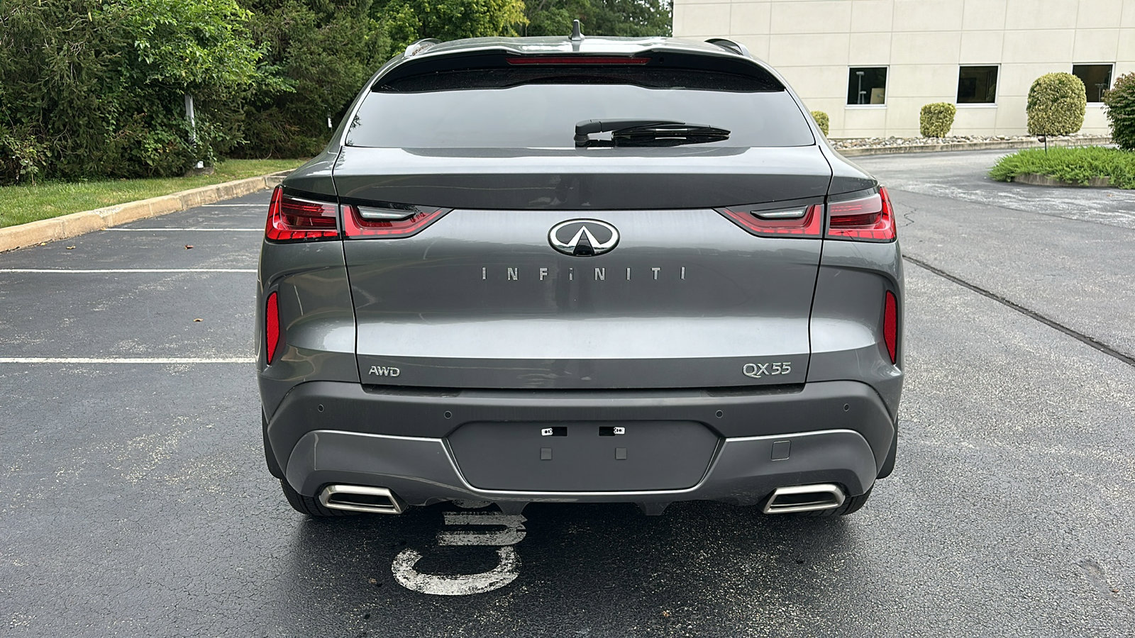 New 2025 INFINITI QX55 Luxe w/ Accent Package image 4