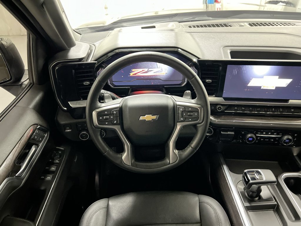 Used 2023 Chevrolet Silverado 1500 LTZ w/ Z71 Off-Road Package AWD/4WD image 11