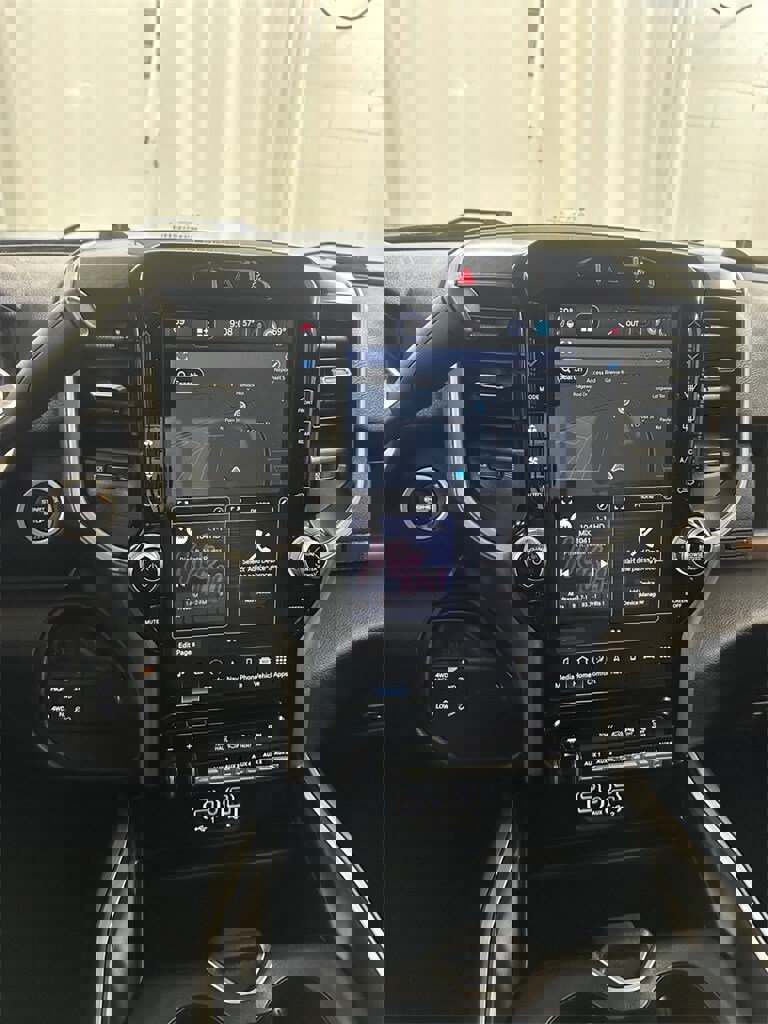 Used 2023 RAM 2500 Big Horn w/ Level 2 Equipment Group image 27