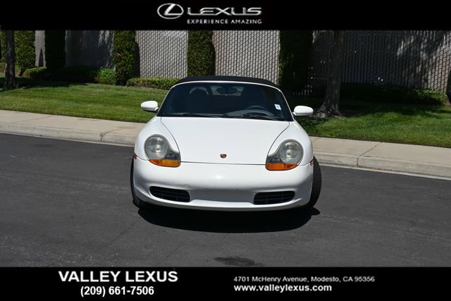 Used 2000 Porsche Boxster RWD image 2
